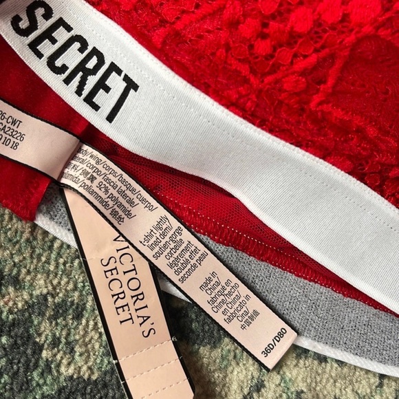 36D VS bra bundle - Picture 4 of 5